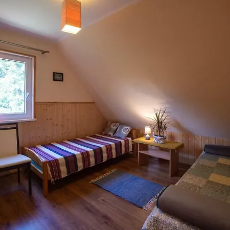 Zacisze Caloroczny Holiday home Rydzewo